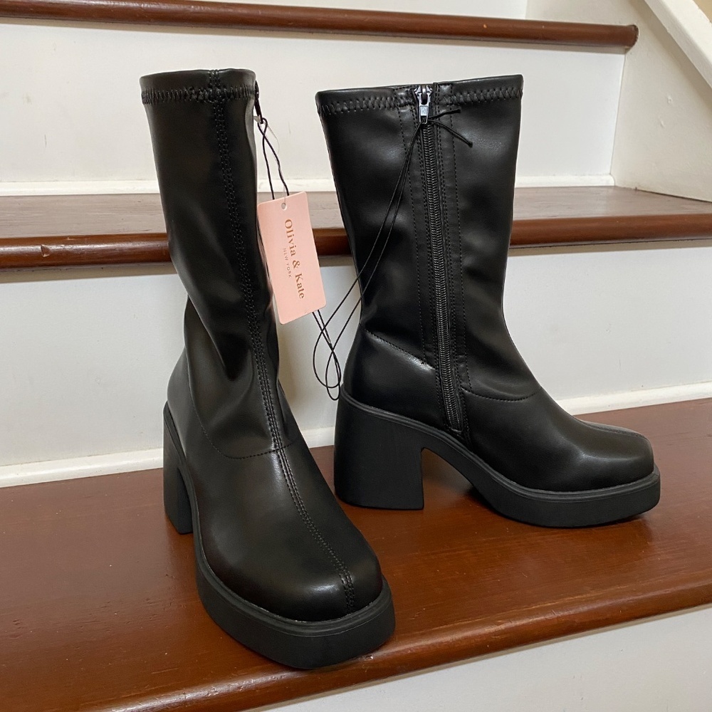 NWT Olivia & Kate Black Platform Block Heel Boots Side Zip Size 6.5 M